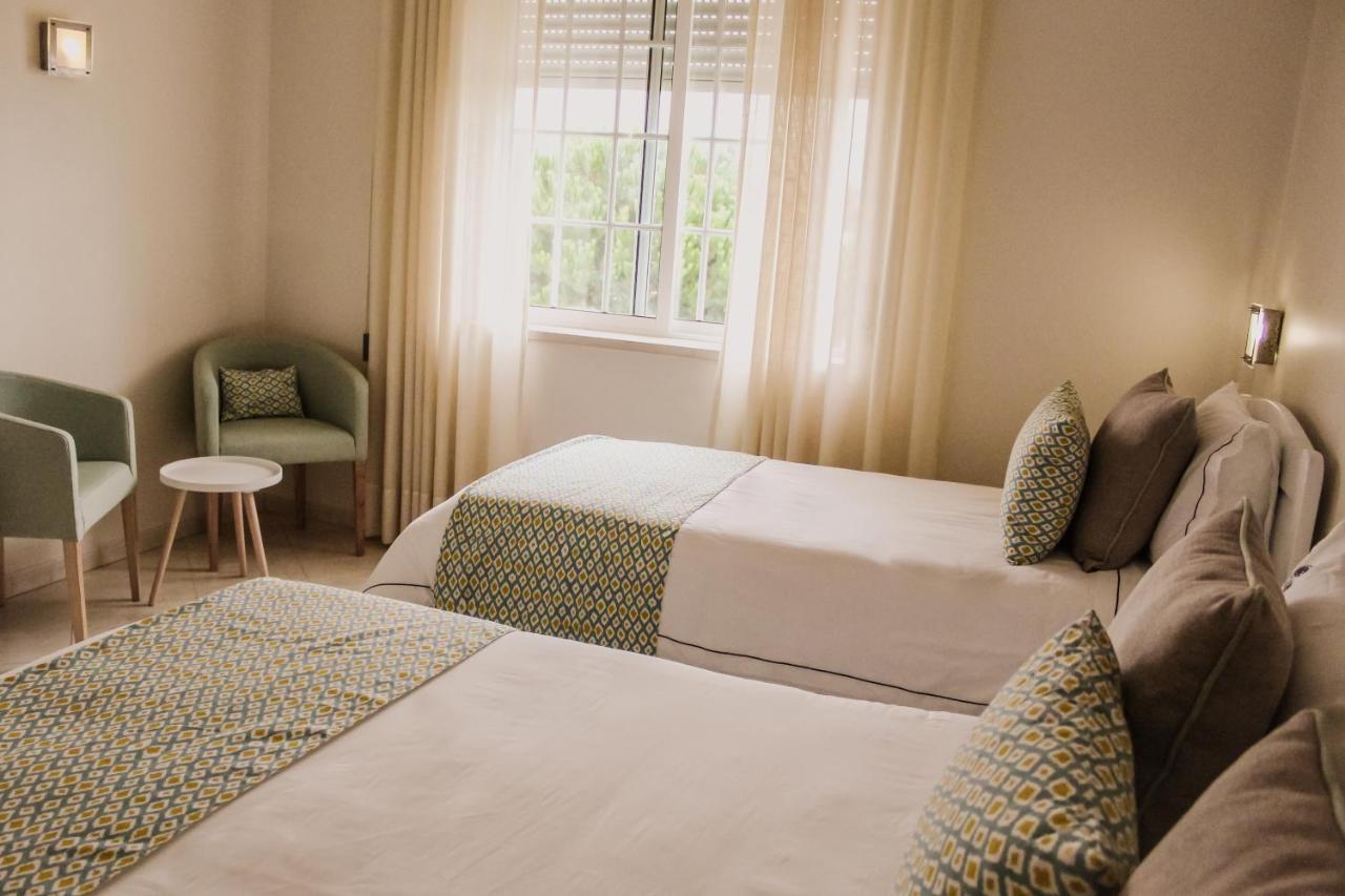 Hotel Neptuno Atouguia Da Baleia Bagian luar foto