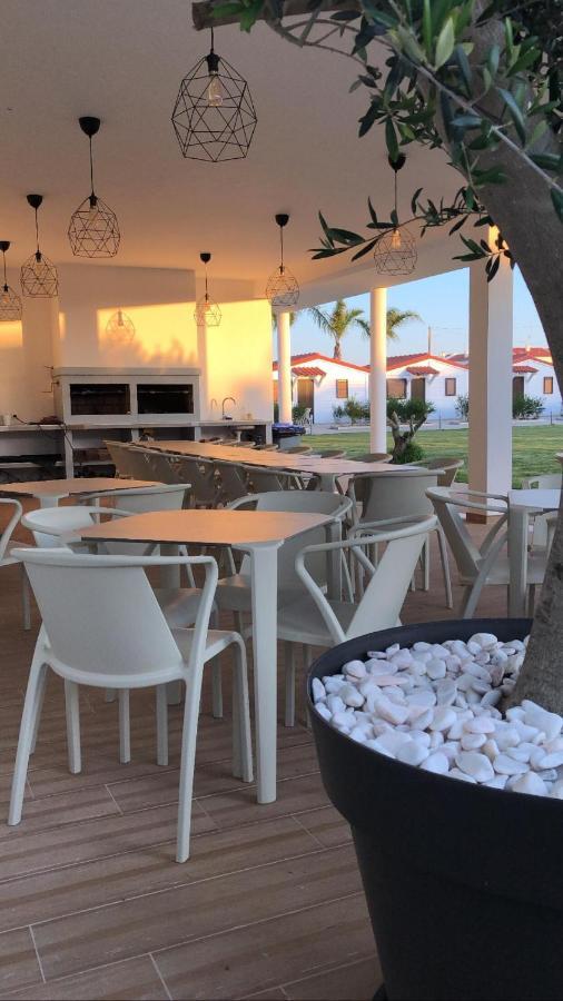 Hotel Neptuno Atouguia Da Baleia Bagian luar foto